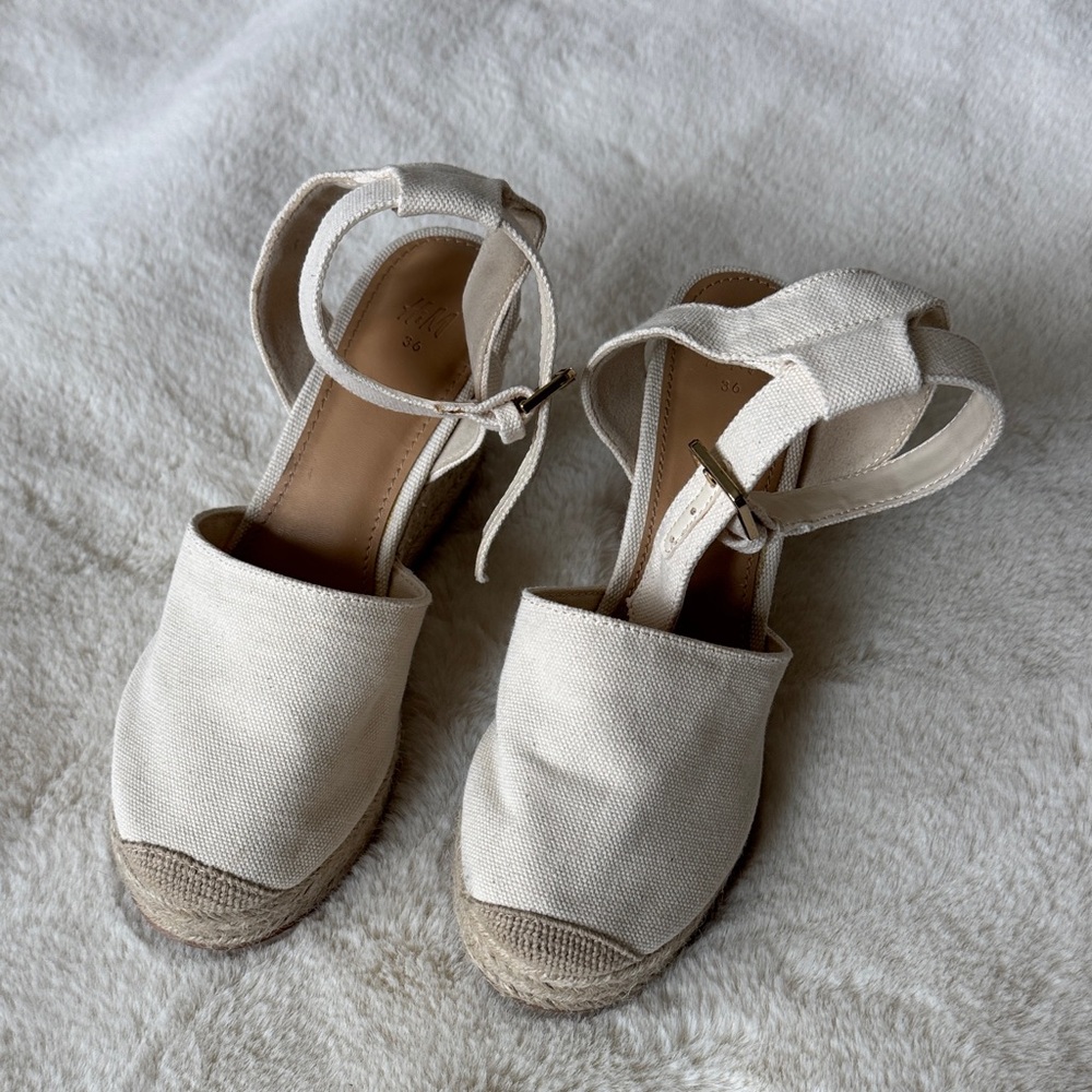 H&M Wedges
